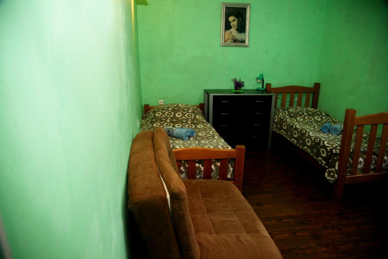 Guesthouse Different Τυφλίδα Εξωτερικό φωτογραφία